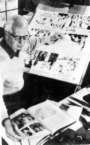 Hal Foster nel suo studio