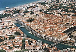 Senigallia - panorama - il fiume Misa con i ponti, ora ricostruiti
